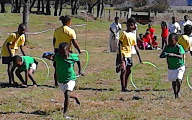 ‘n Kykie na die gesellige Boeresportdag by Fynbos Akademie